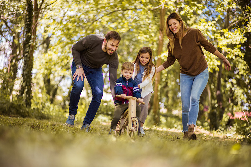 Family at the park | Every Christian Hypnotized Family at the park